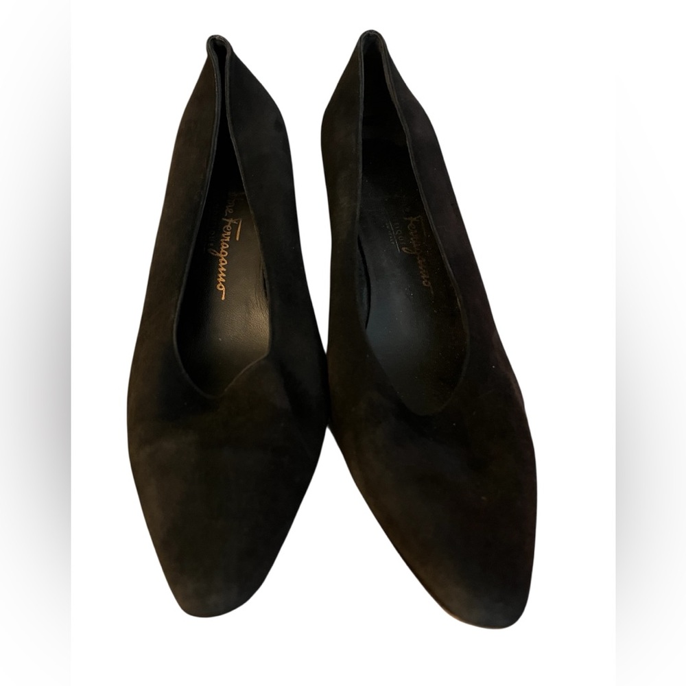 Vintage Salvatore Ferragamo Black Suede Pointed Toe Heels – Size 11 B